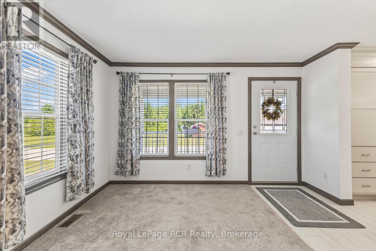 206 SPRUCE DRIVE - 4