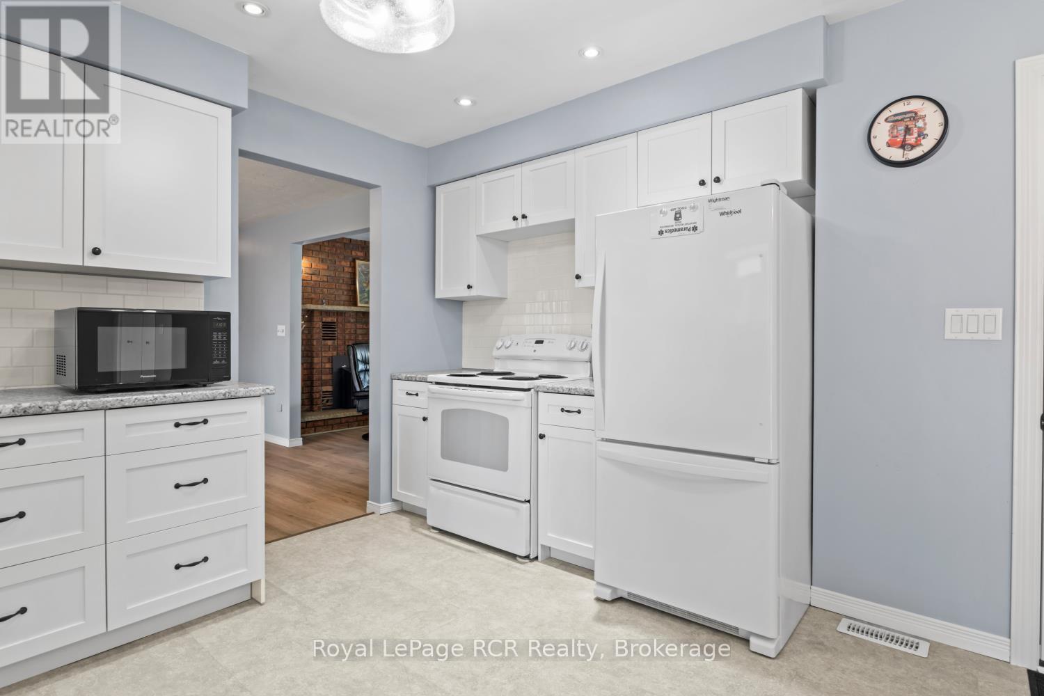 227 15TH AVENUE - 12
