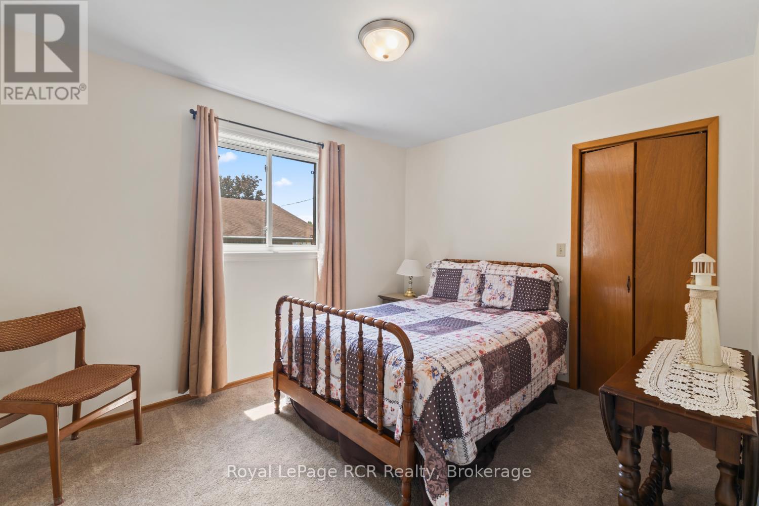 227 15TH AVENUE - 18