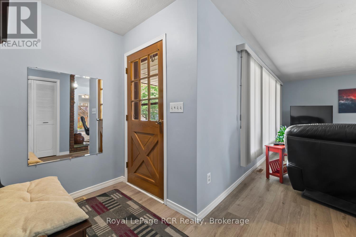 227 15TH AVENUE - 7