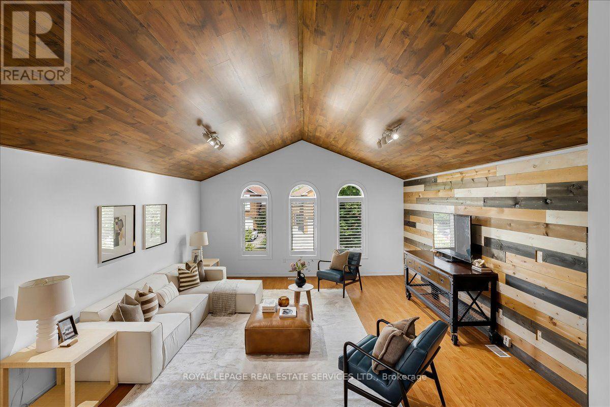 3896 DENSBURY DRIVE - Image 31