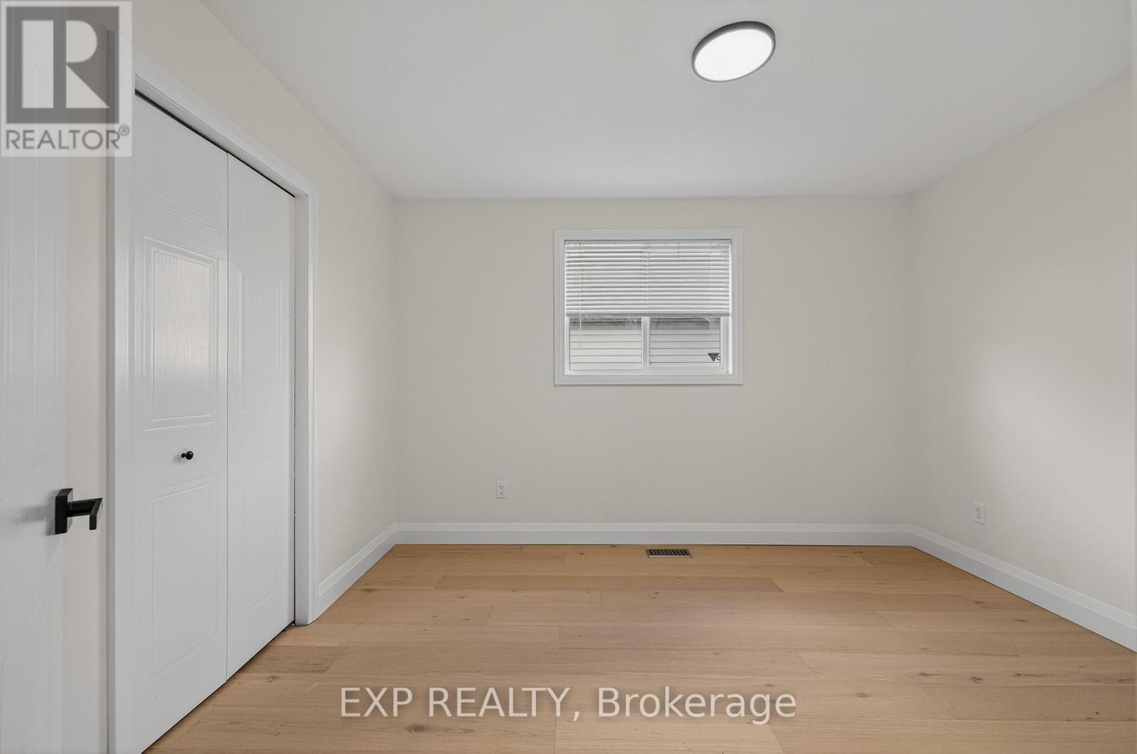 4-bedroom home for sale at 101 ANASTASIA CRESCENT, Brantford ON · photo 11 of 29