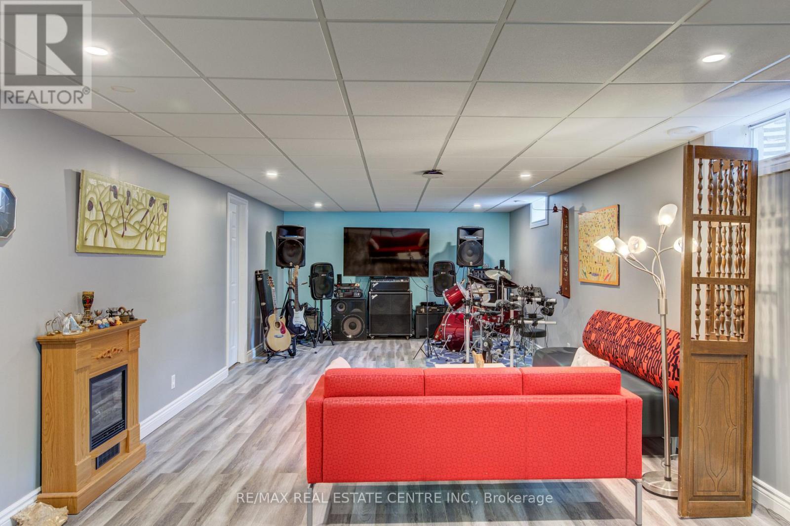 95 ALLEN STREET - 38