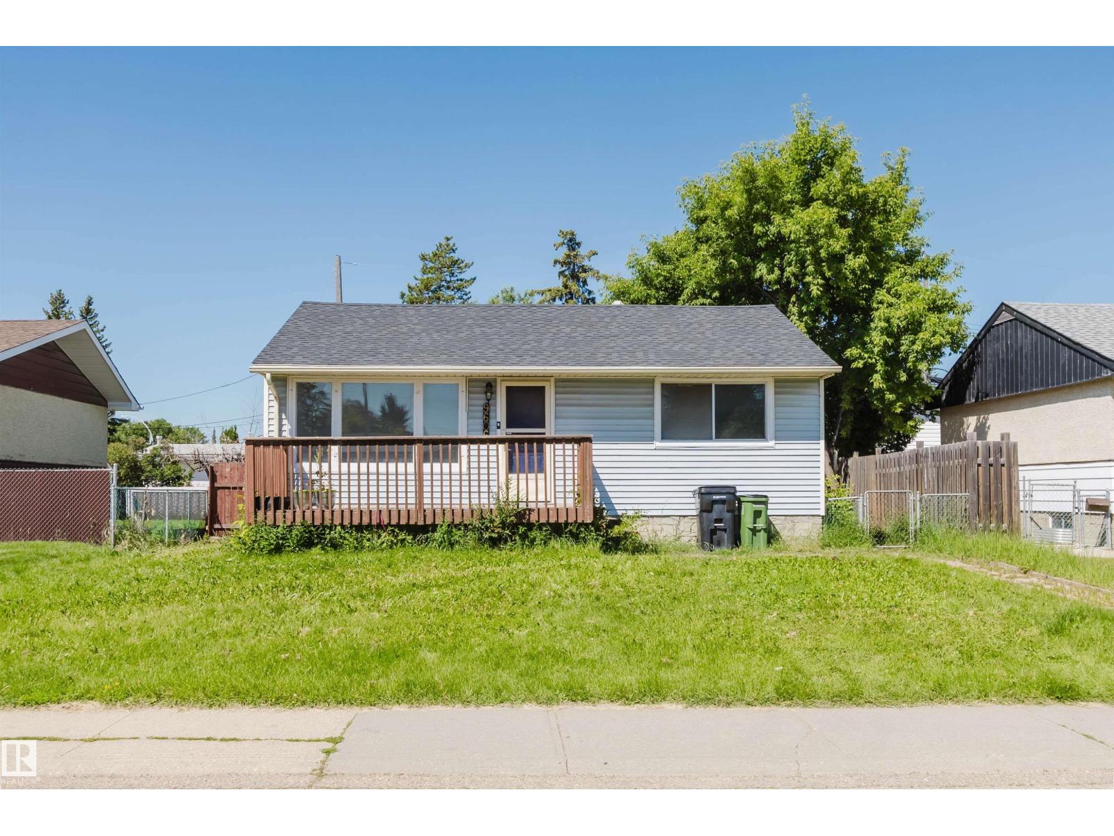 9606 163 ST NW - 1