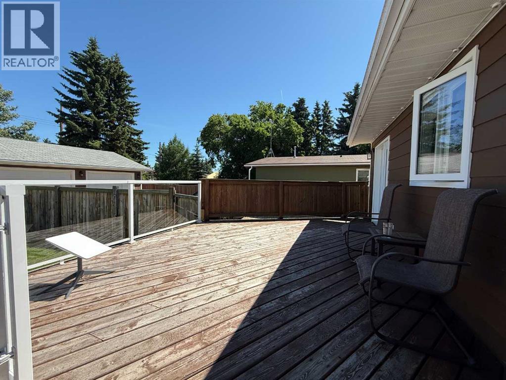 5008 4 Avenue — photo 37
