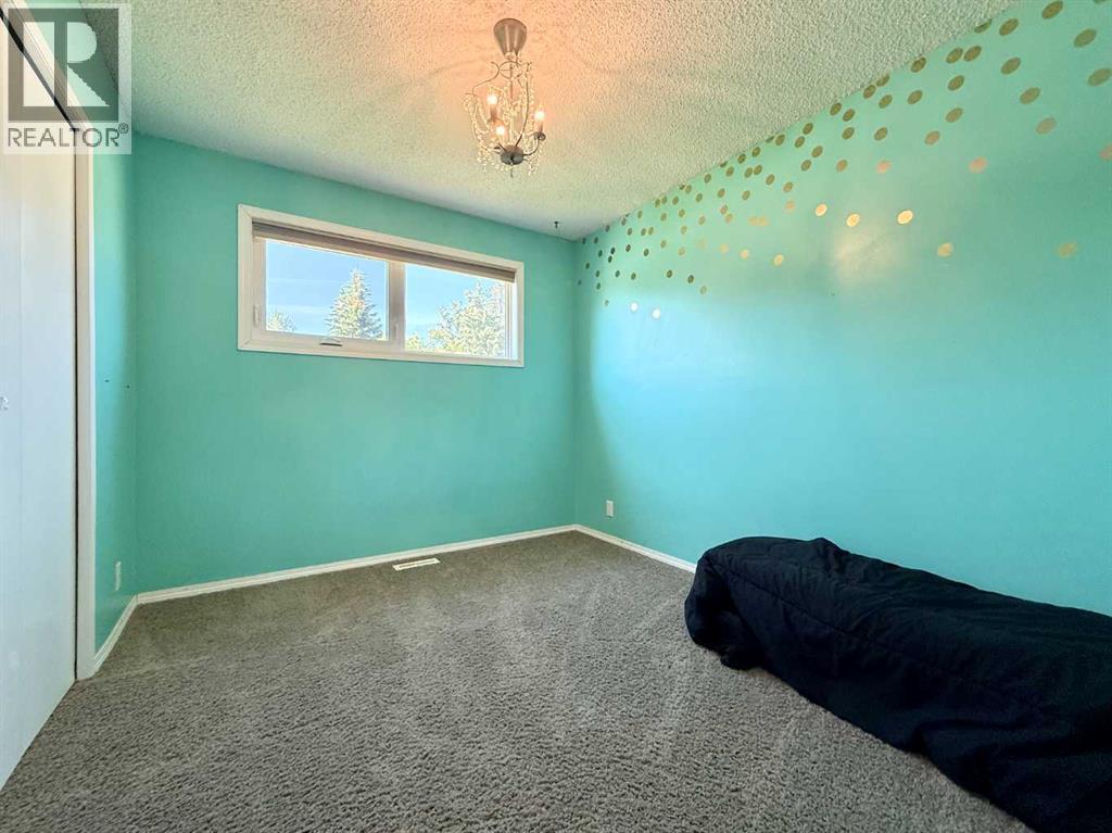 5008 4 Avenue — photo 15