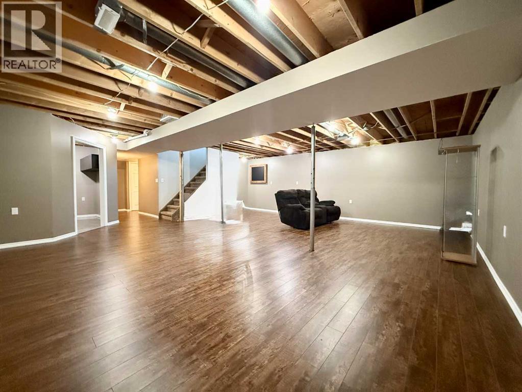 5008 4 Avenue — photo 28