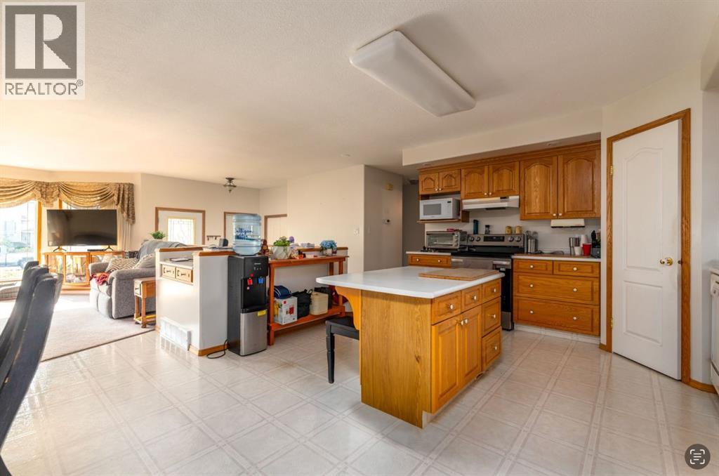 3401 64 Avenue - 13