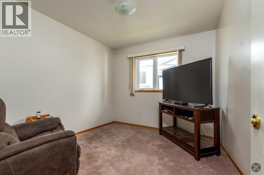 3401 64 Avenue - 19