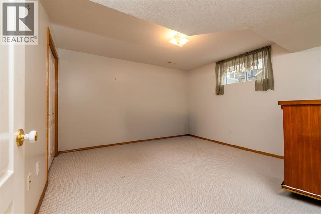 3401 64 Avenue - 29