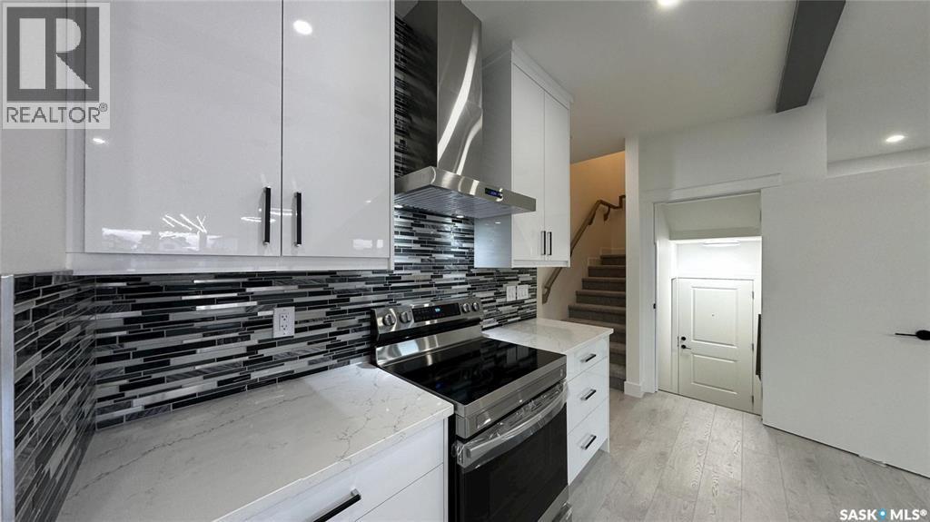 443 Yuel CRESCENT - 3