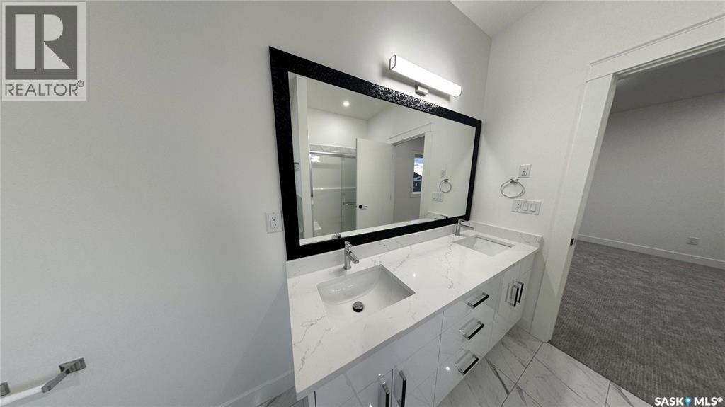 443 Yuel CRESCENT - 15