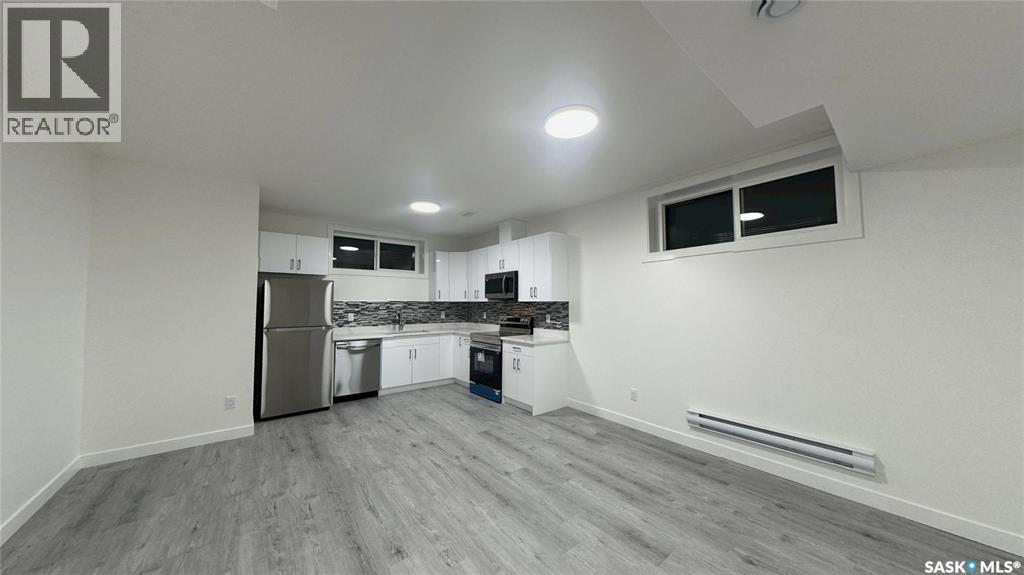 443 Yuel CRESCENT - 16