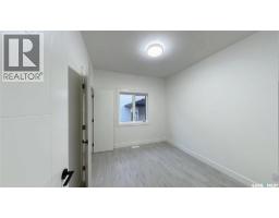 4pc Bathroom - 443 Yuel Crescent, Saskatoon, SK S7W1N6 Photo 10