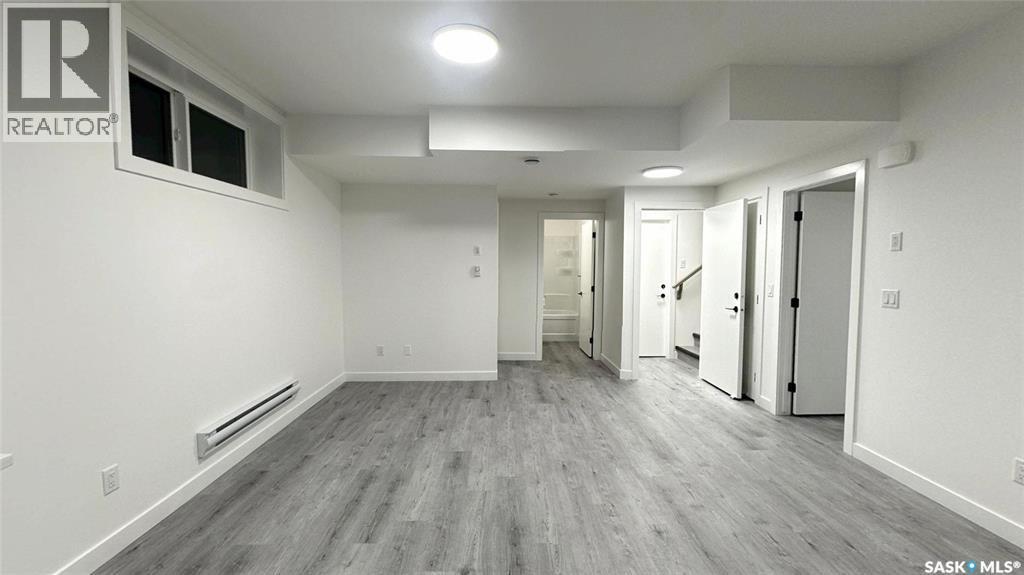 443 Yuel CRESCENT - 20