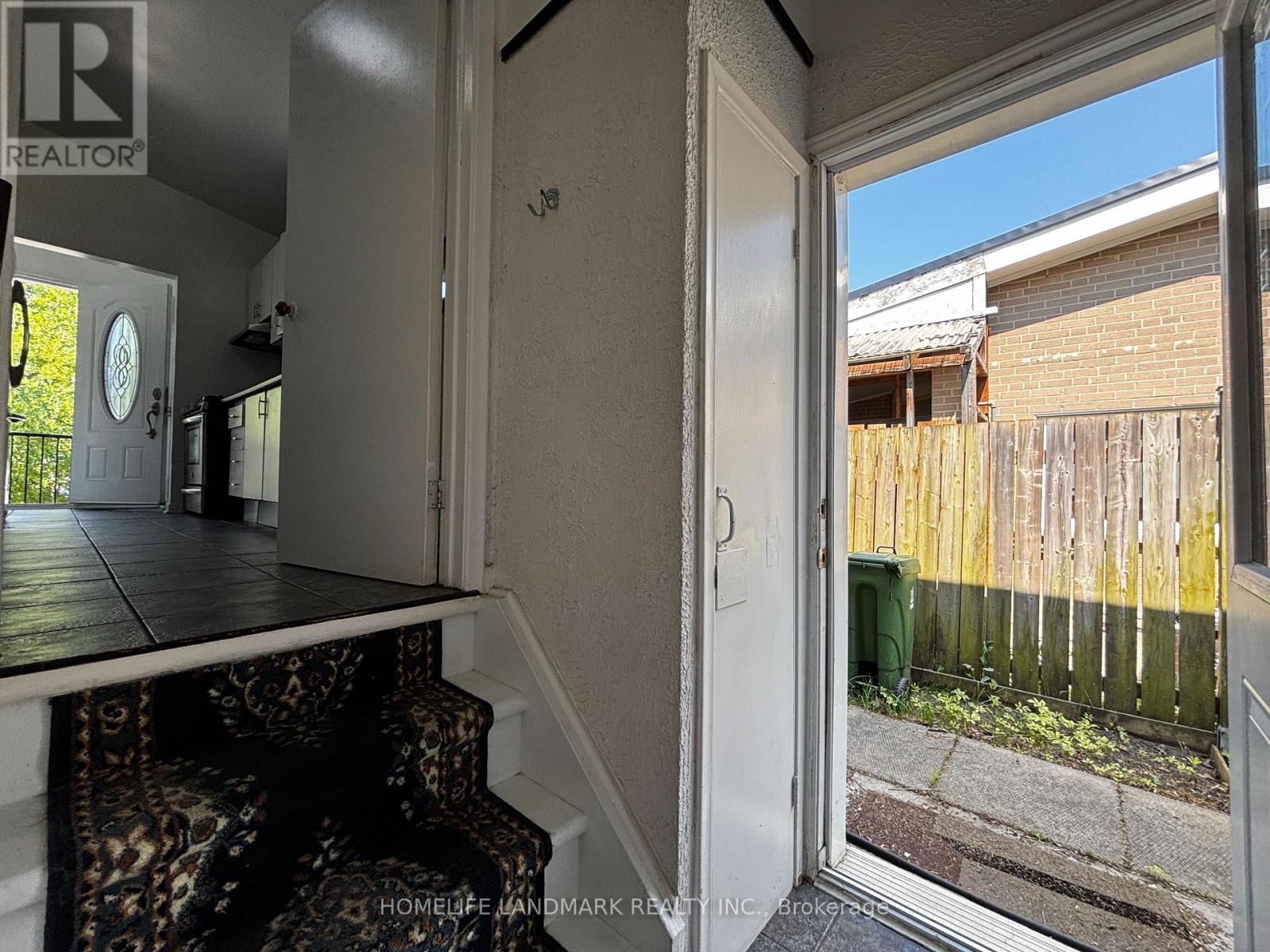 61 NORTHEY DRIVE - 15