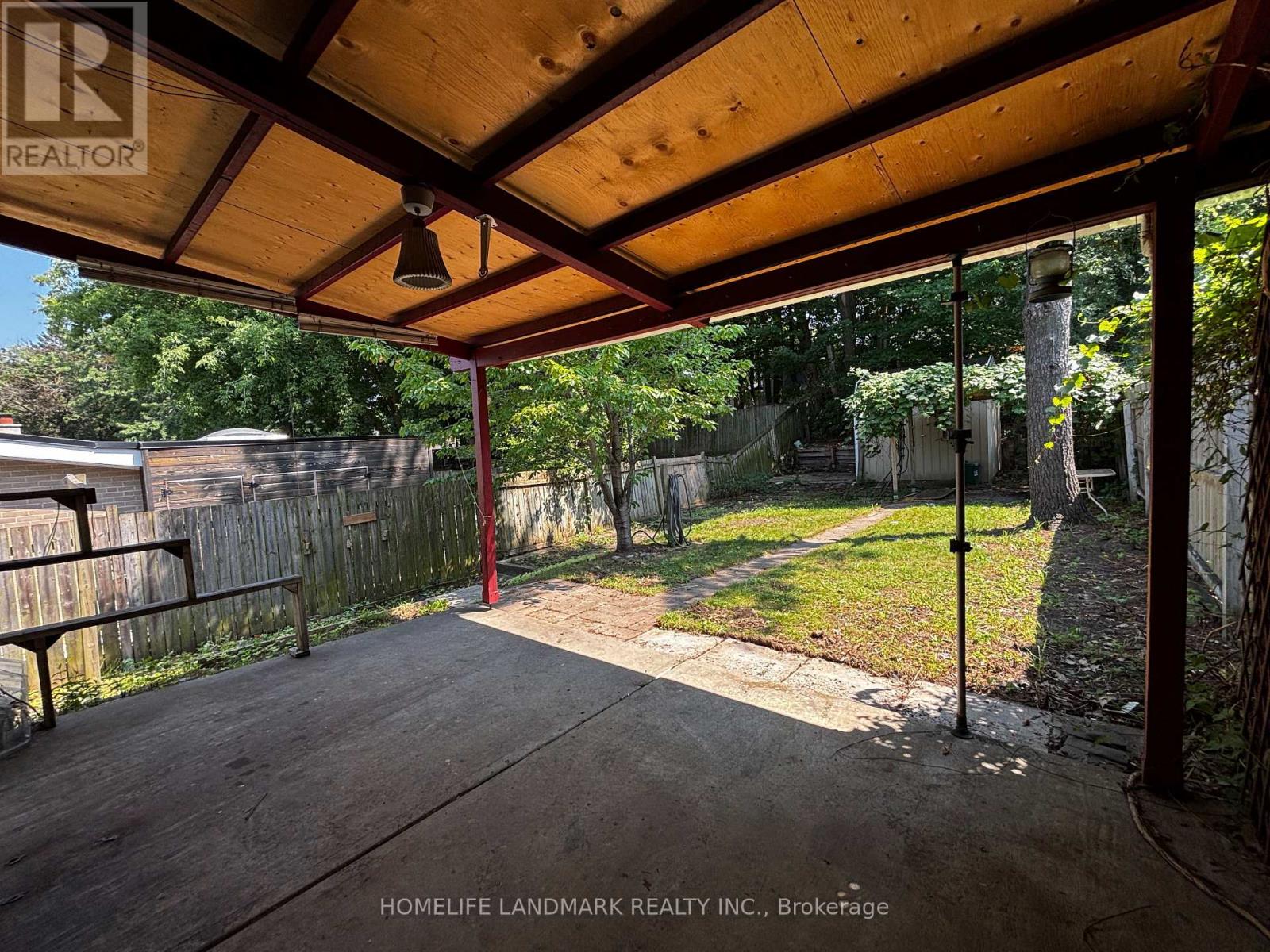 61 NORTHEY DRIVE - 22