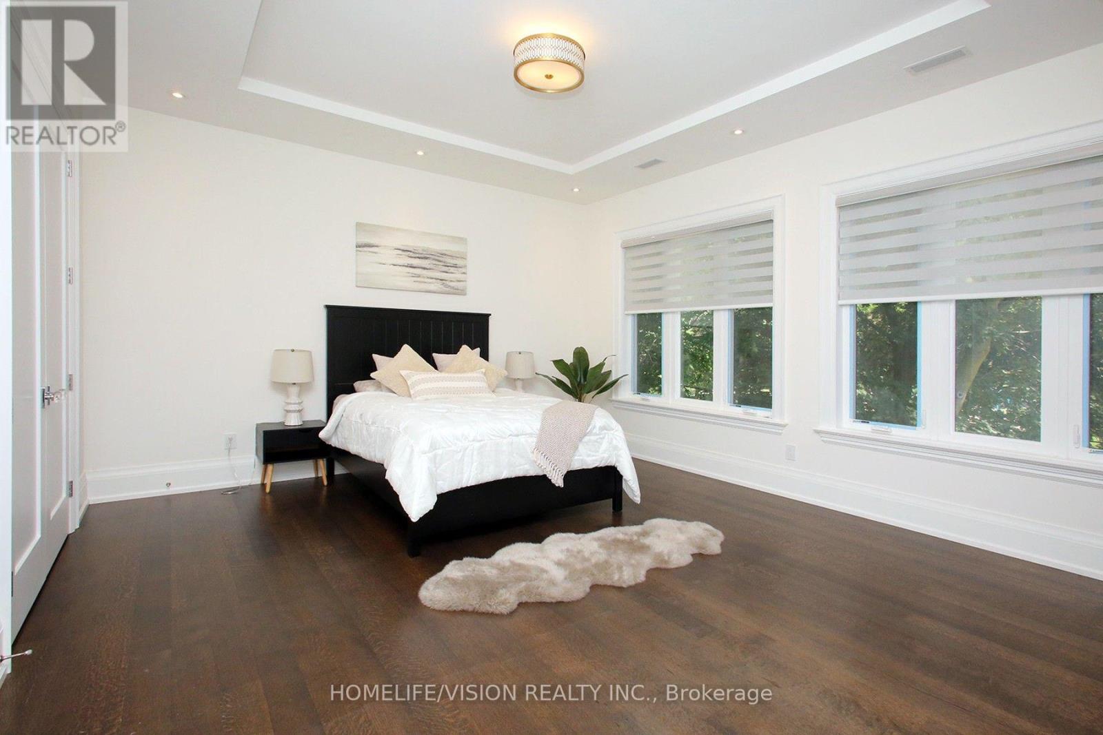 35 LONGWOOD DRIVE SW - 37