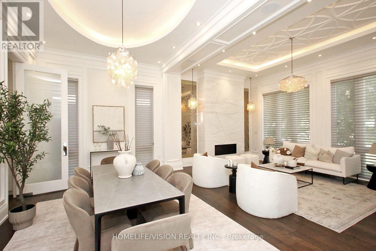 35 LONGWOOD DRIVE SW - 4