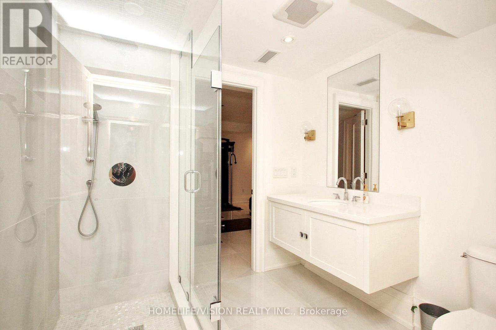 35 LONGWOOD DRIVE SW - 48
