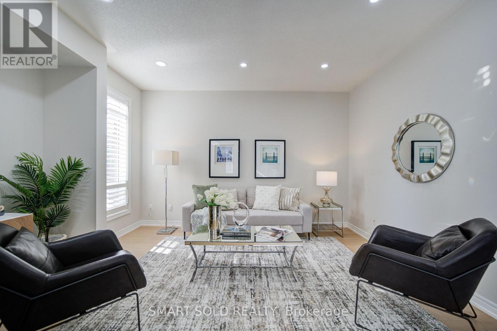9 PEGASUS DRIVE - 13