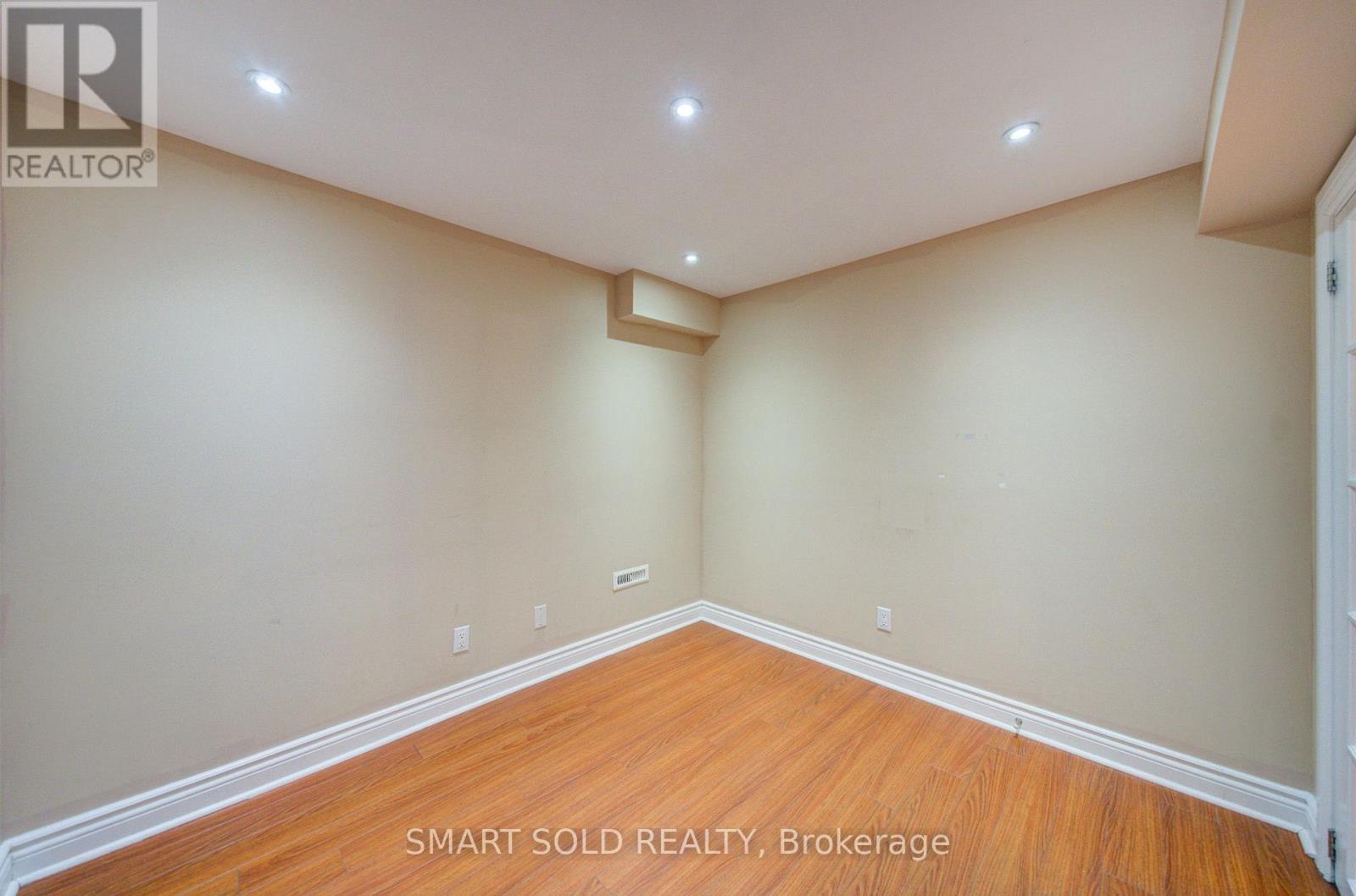 9 PEGASUS DRIVE - 45