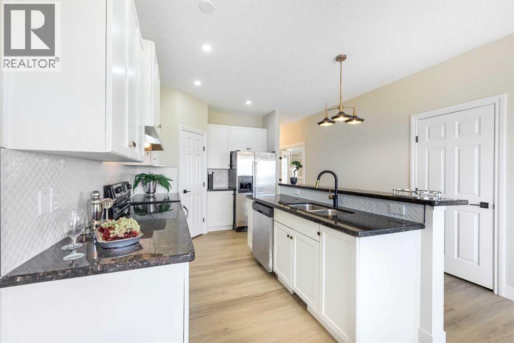 42 Royal Crest Point NW - 11