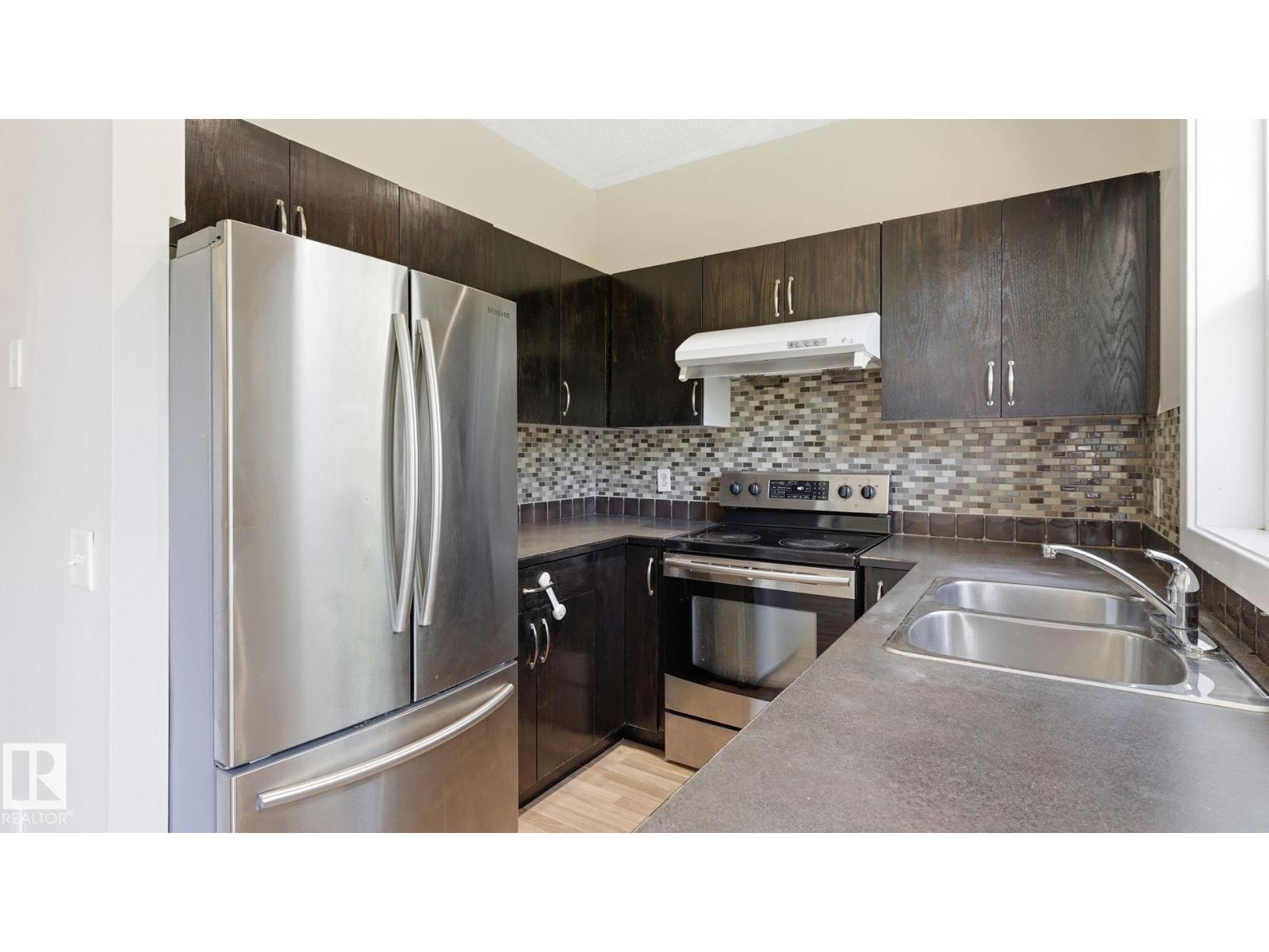 #24 6410 134 AV NW - 15