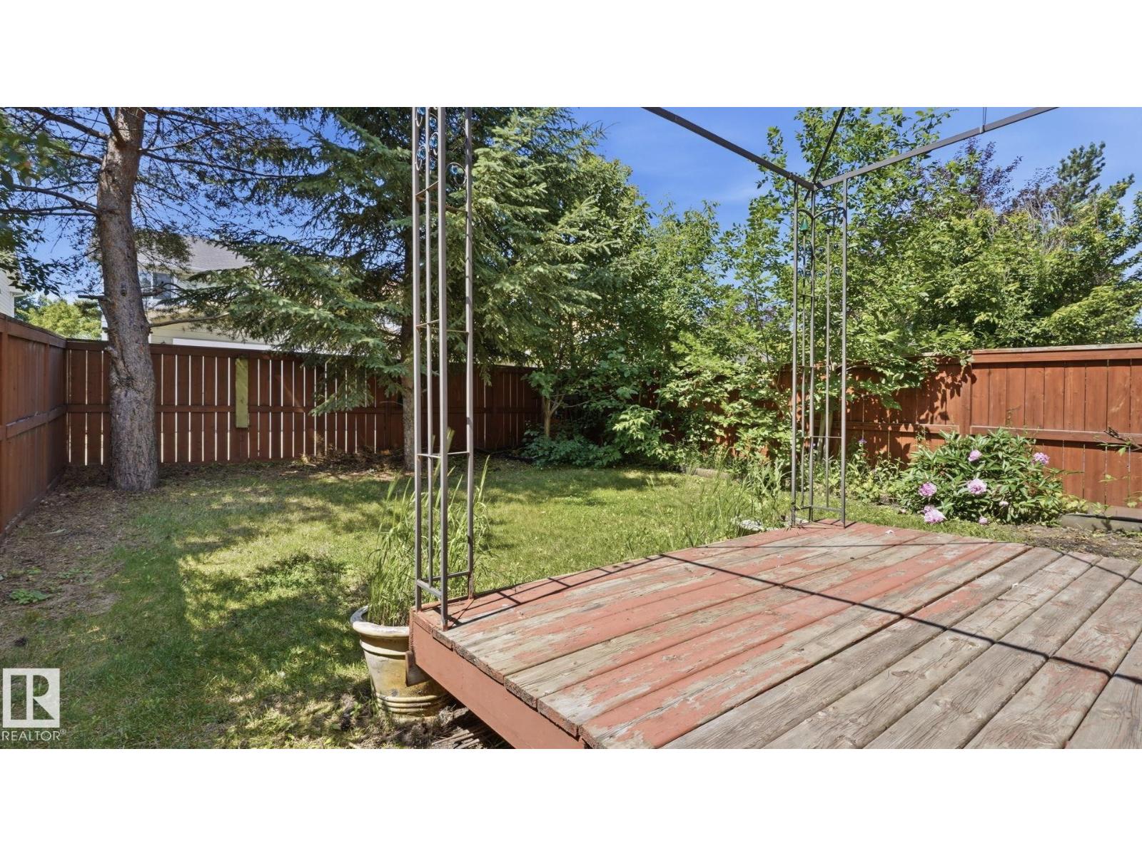 #24 6410 134 AV NW - 34
