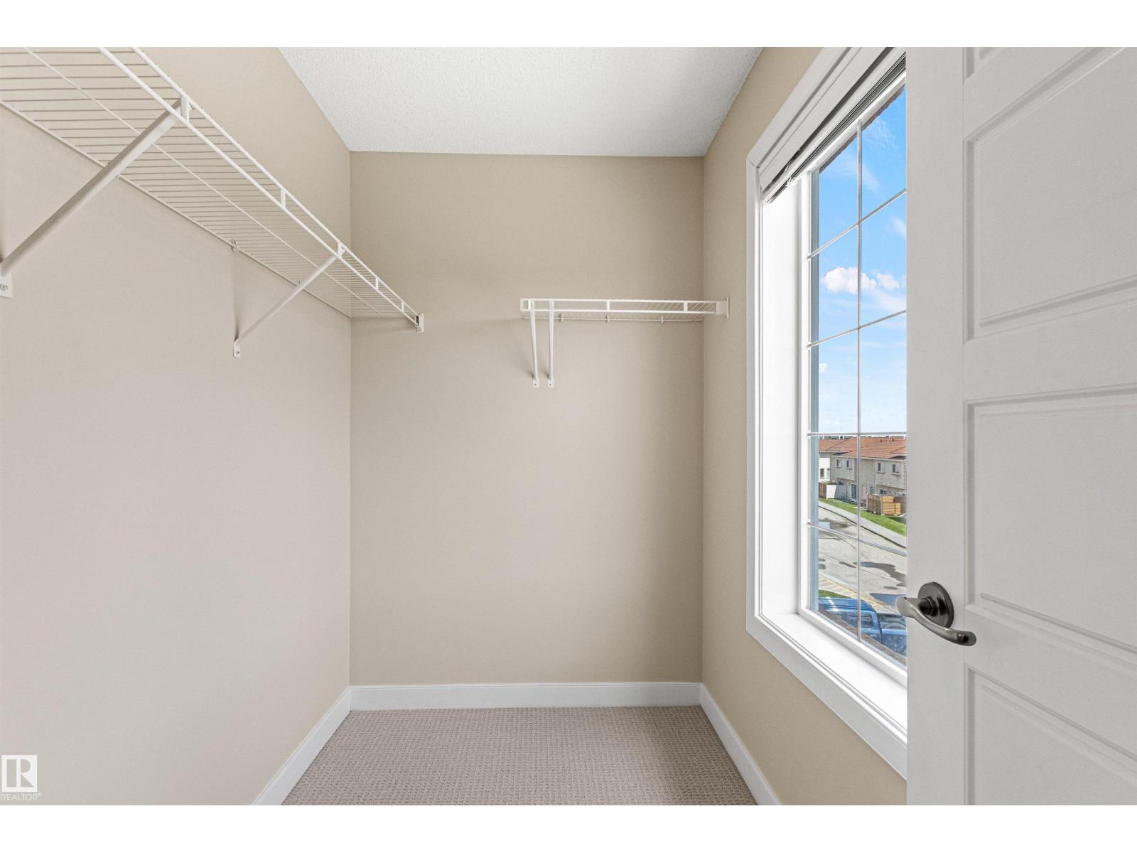 #39 13825 155 AV NW - 50