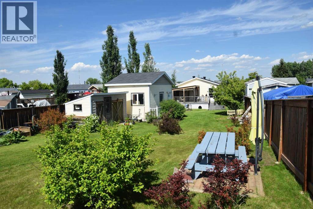 188 Grenoble Crescent - 19
