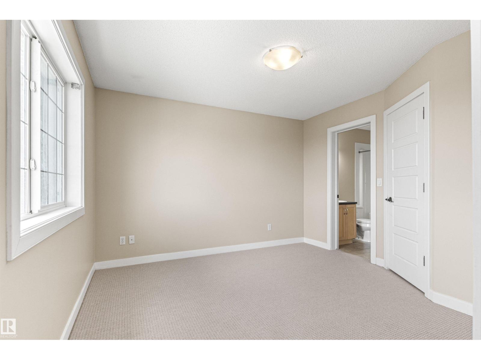 #39 13825 155 AV NW - 52