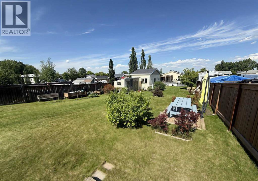 188 Grenoble Crescent - 18