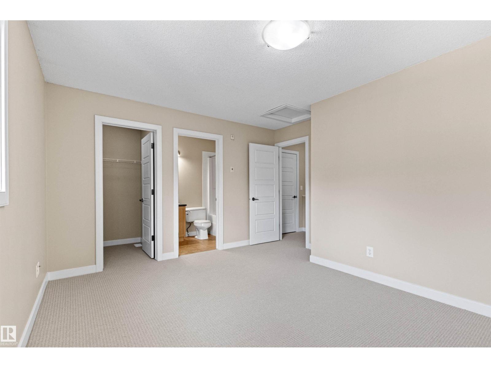 #39 13825 155 AV NW - 60