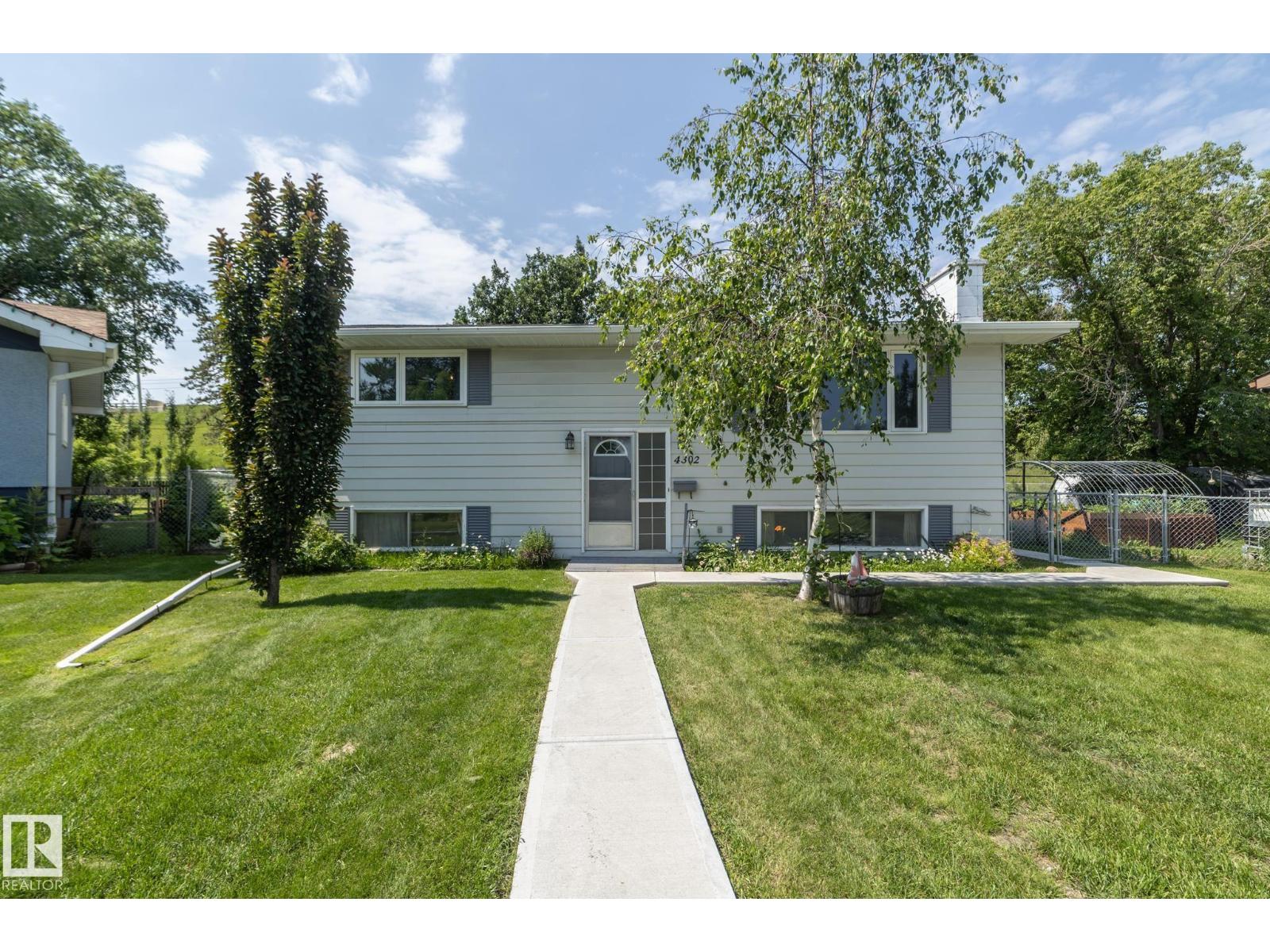 4302 53 ST - 2