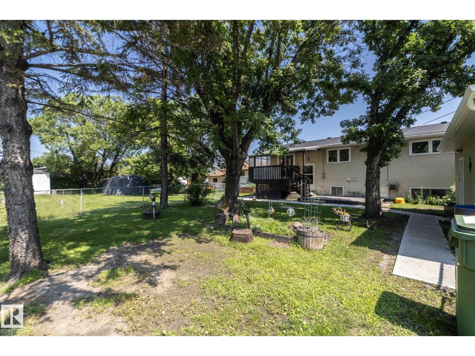 4302 53 ST - 36