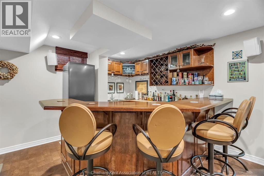 8 CHRISTINA PLACE - 30