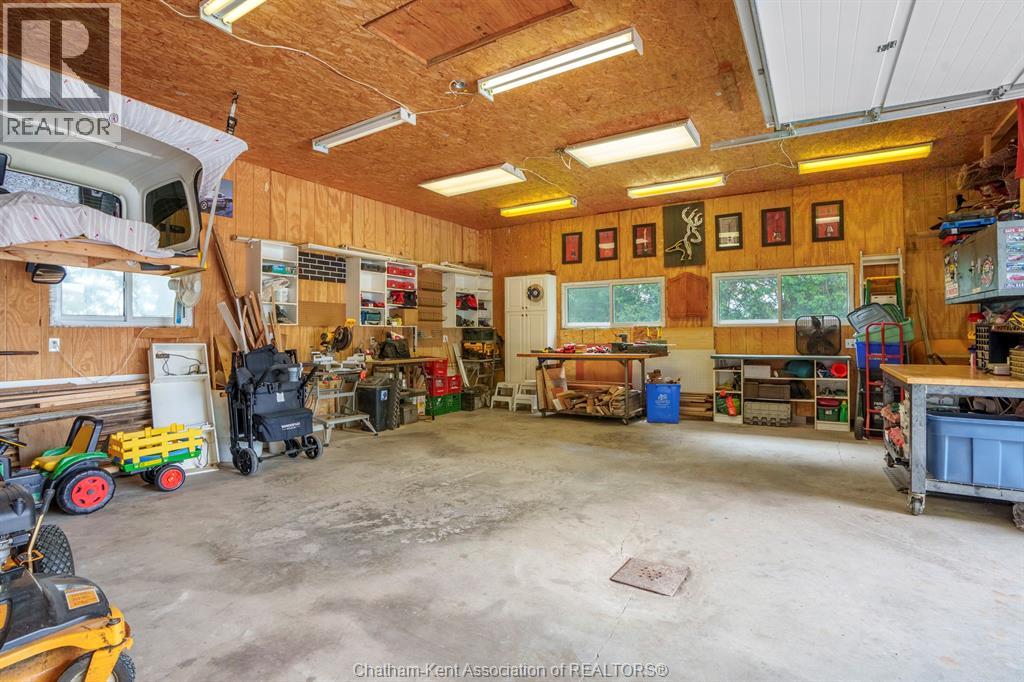 7138 Benoit DRIVE - 37