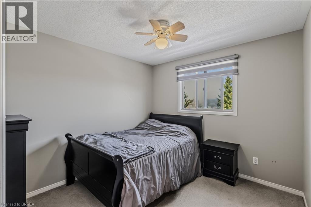 5 RICHTER Street - 14