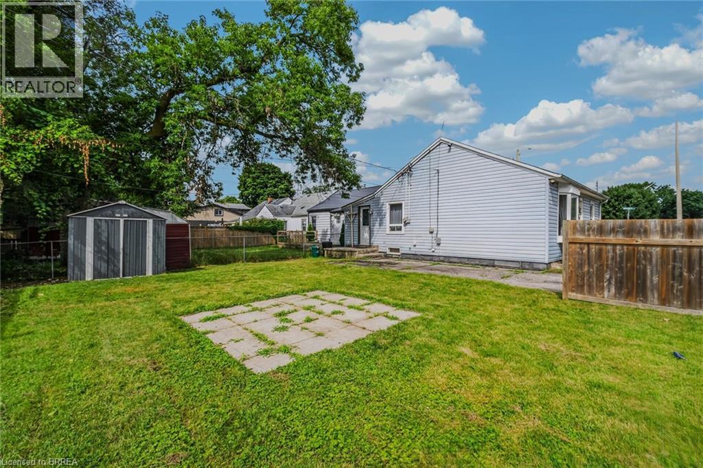 39 SANDERSON Street - 37