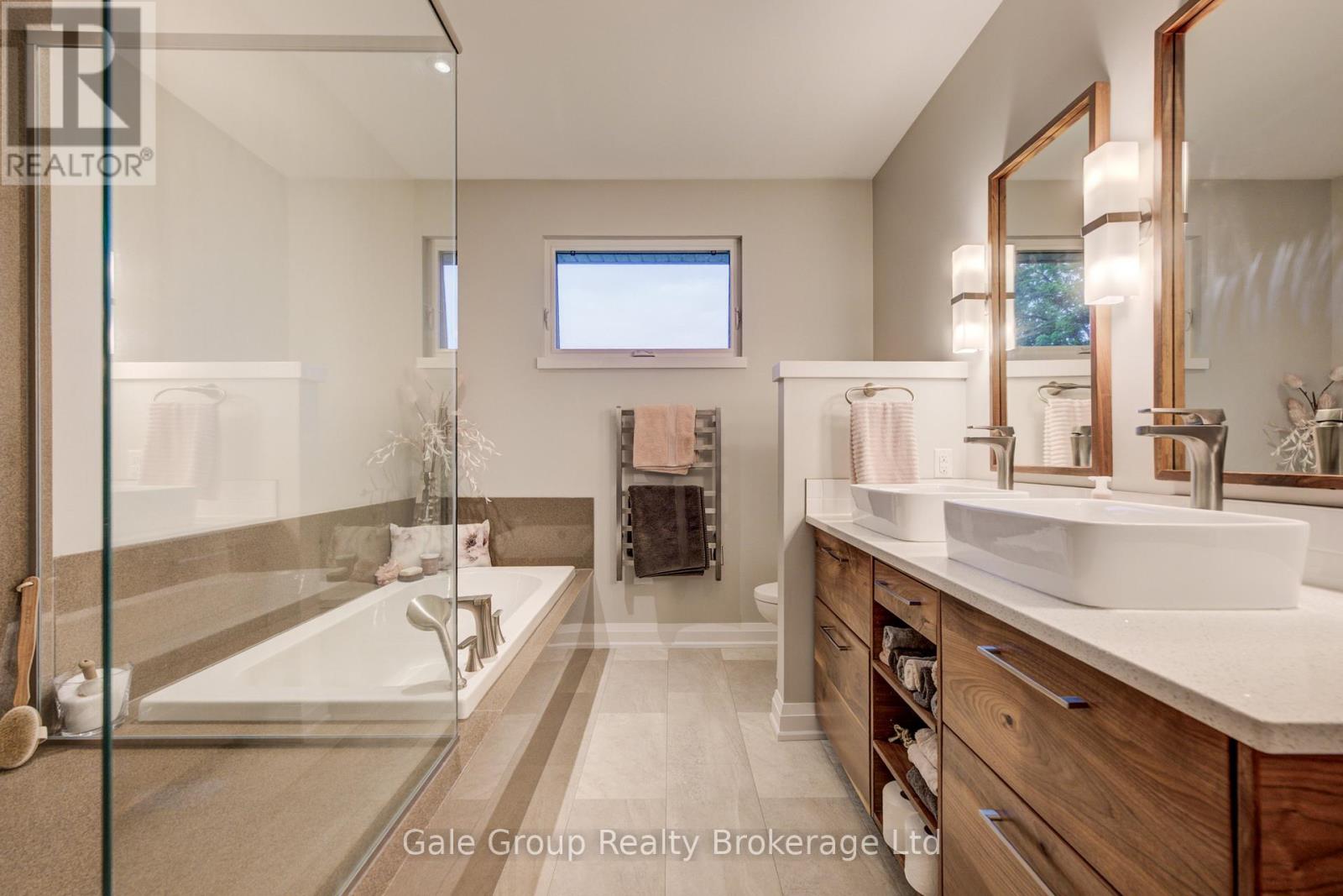 8 PITTOCK PARK ROAD - Image 25