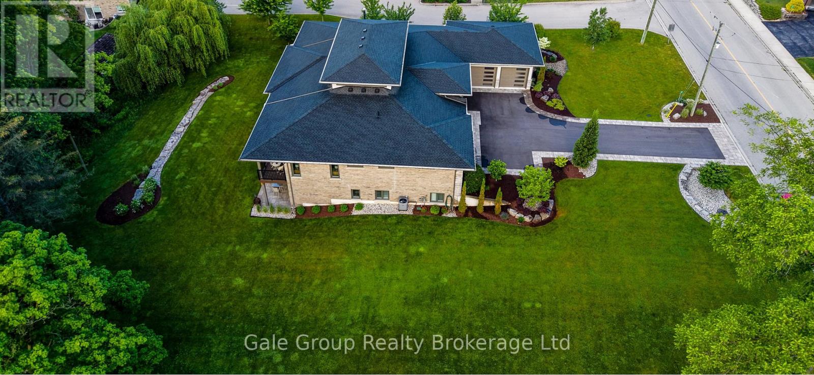 8 PITTOCK PARK ROAD - 50