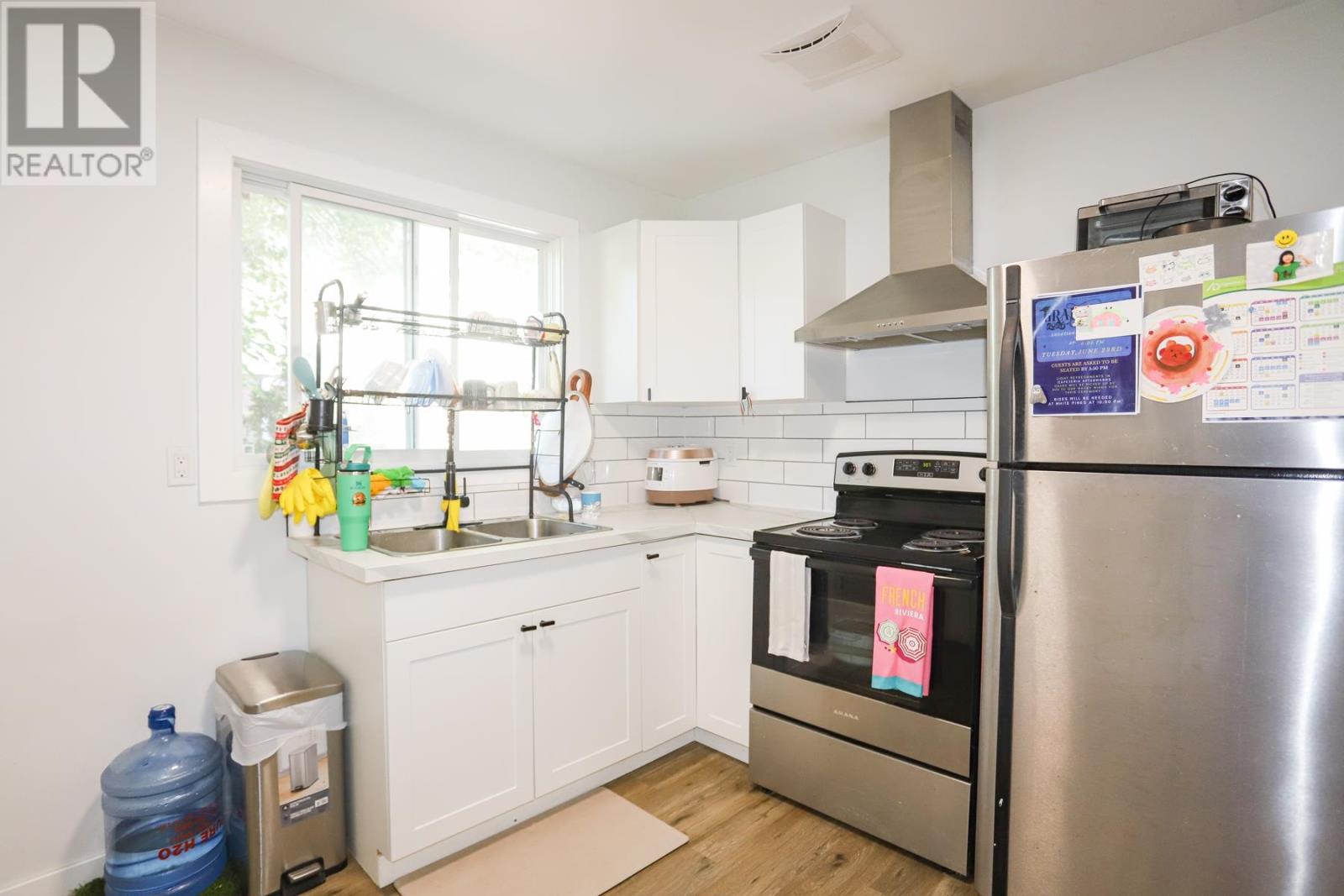 155 Sutton PL - 13