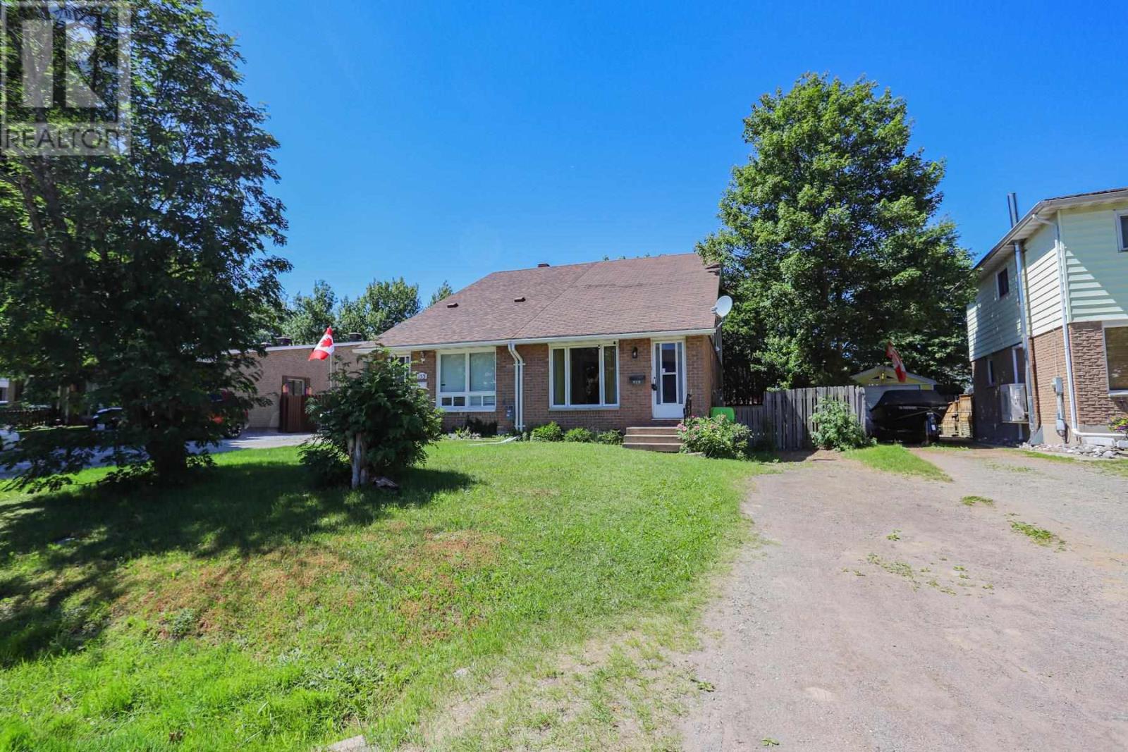155 Sutton PL - 42