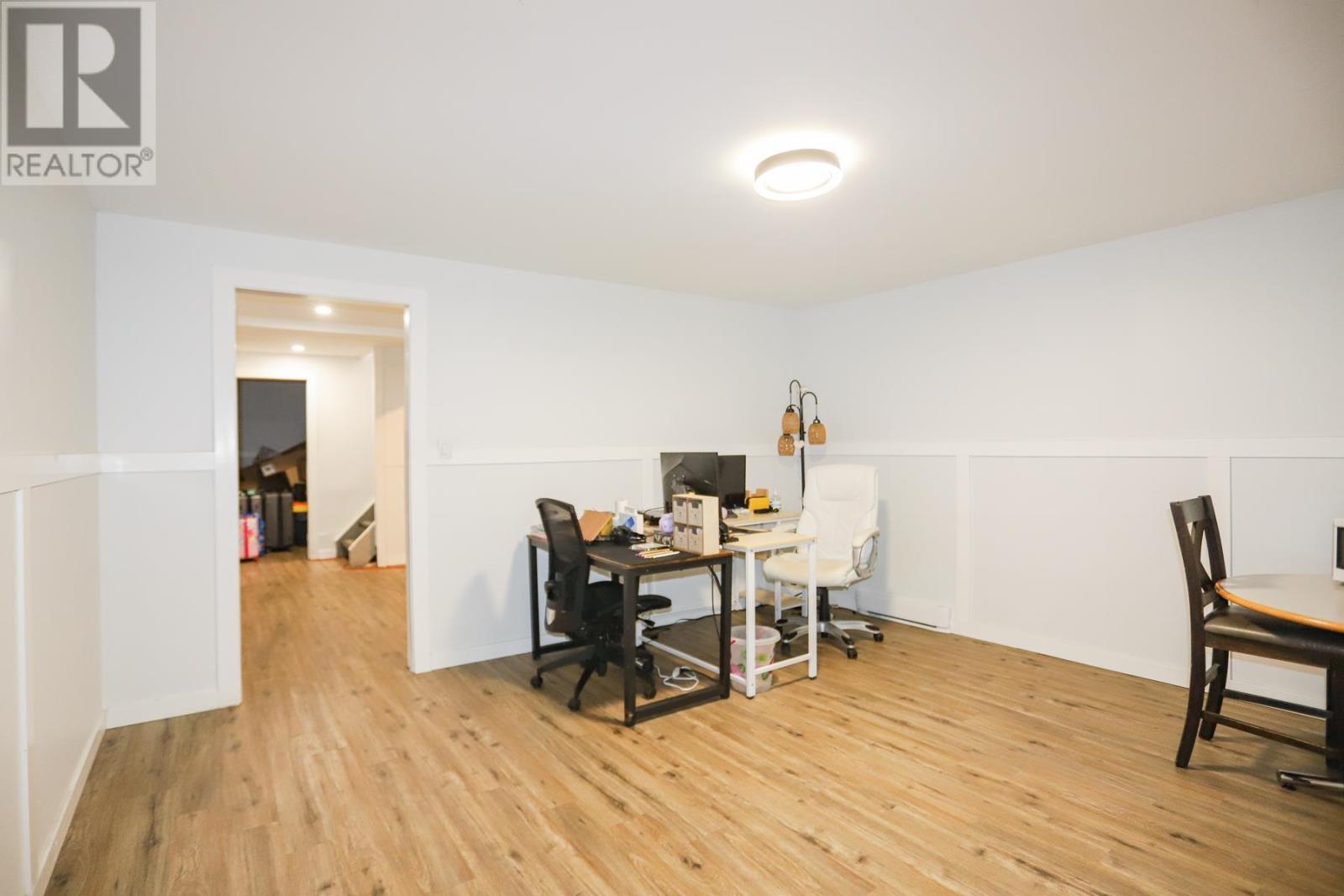 155 Sutton PL - 25
