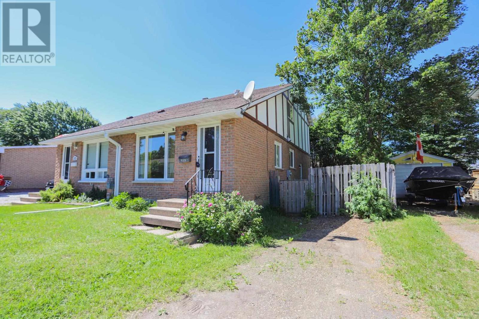 155 Sutton PL - 41