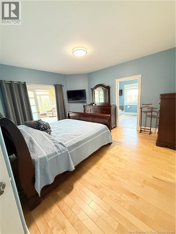 52 McMullin Road - 27