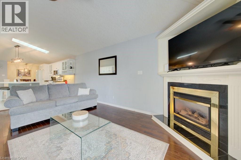330 LAKE LOUISE Boulevard - Image 19