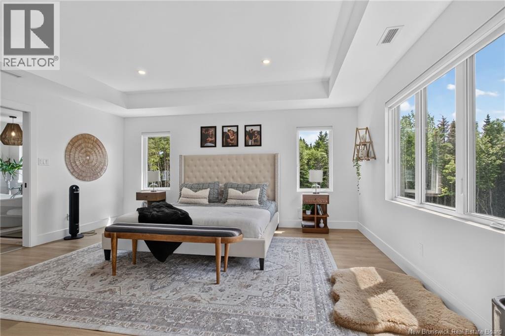 71 Isabelle Avenue - Image 24