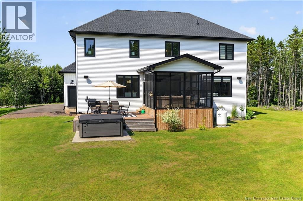 71 Isabelle Avenue - Image 44